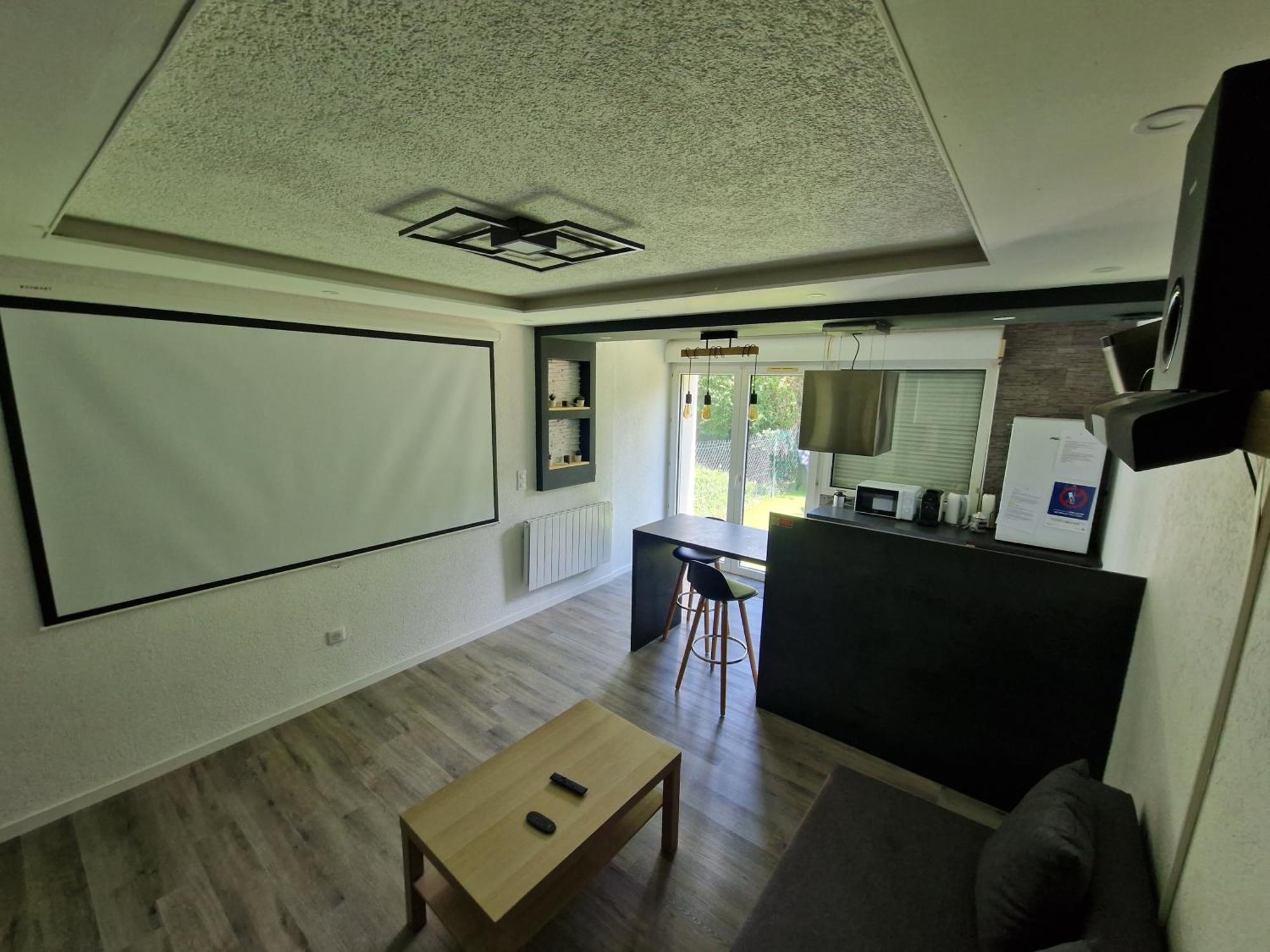 Logement Atypique & Parking Gratuit Gex Dış mekan fotoğraf