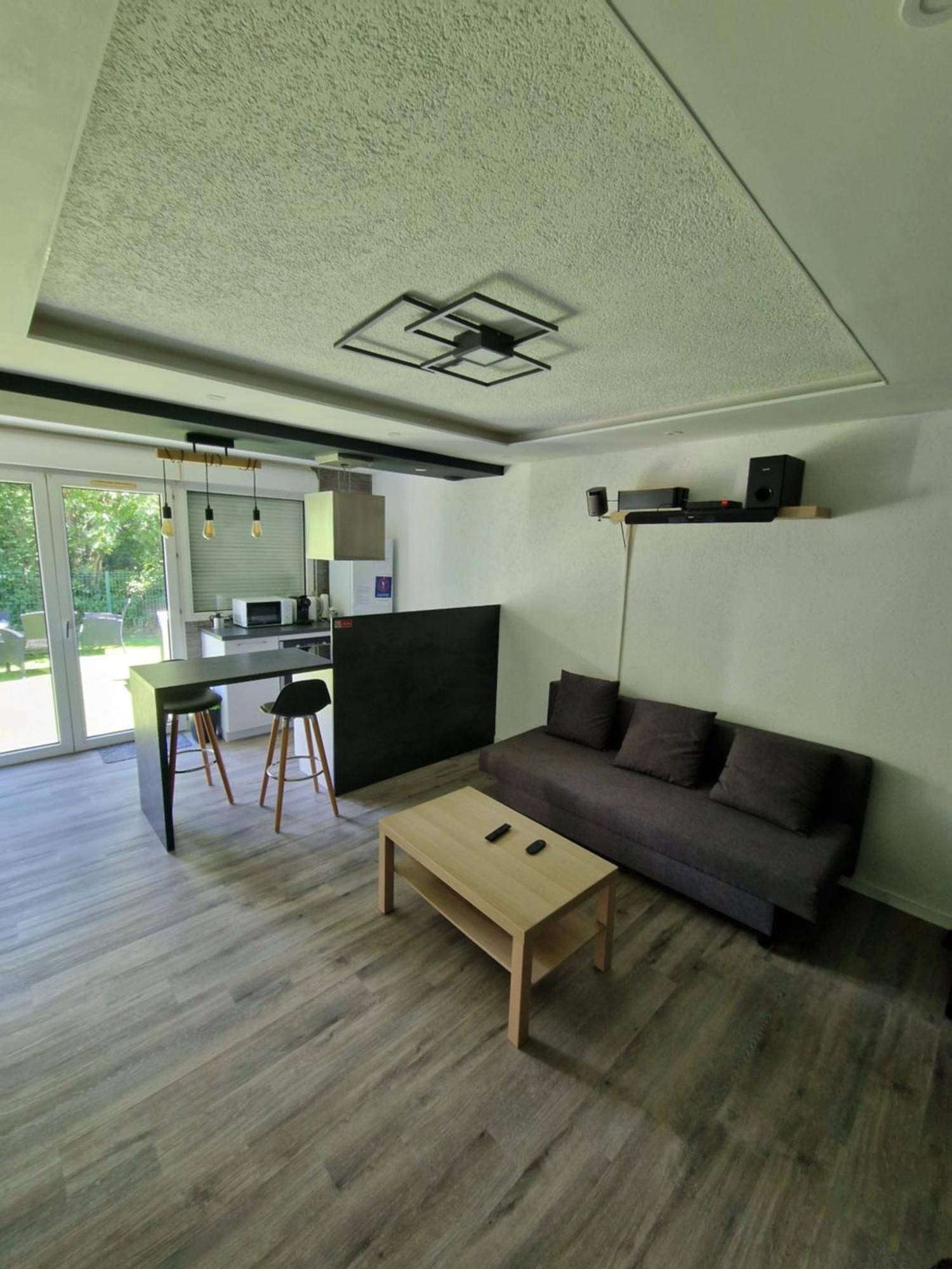 Logement Atypique & Parking Gratuit Gex Dış mekan fotoğraf